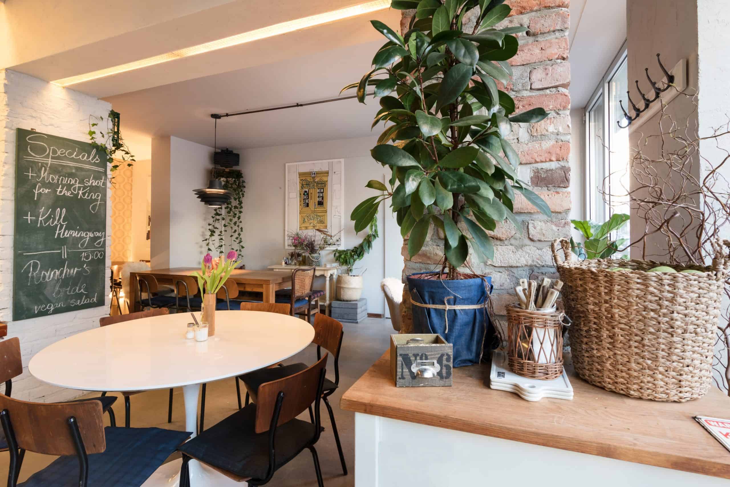 Factory Girl interior